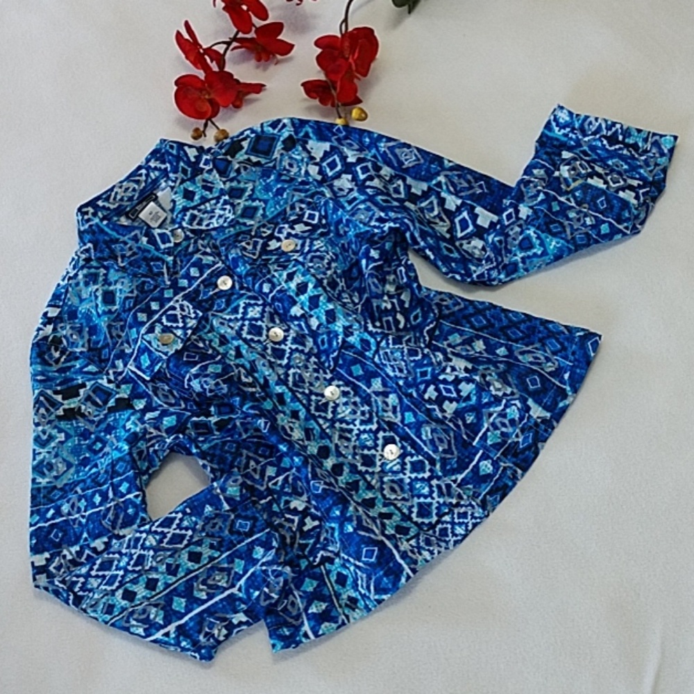 NEW Women's Aztec Top Geo Print Top Button Tab Long Slv Multi Blue Lark Lane 10 - Picture 2 of 8